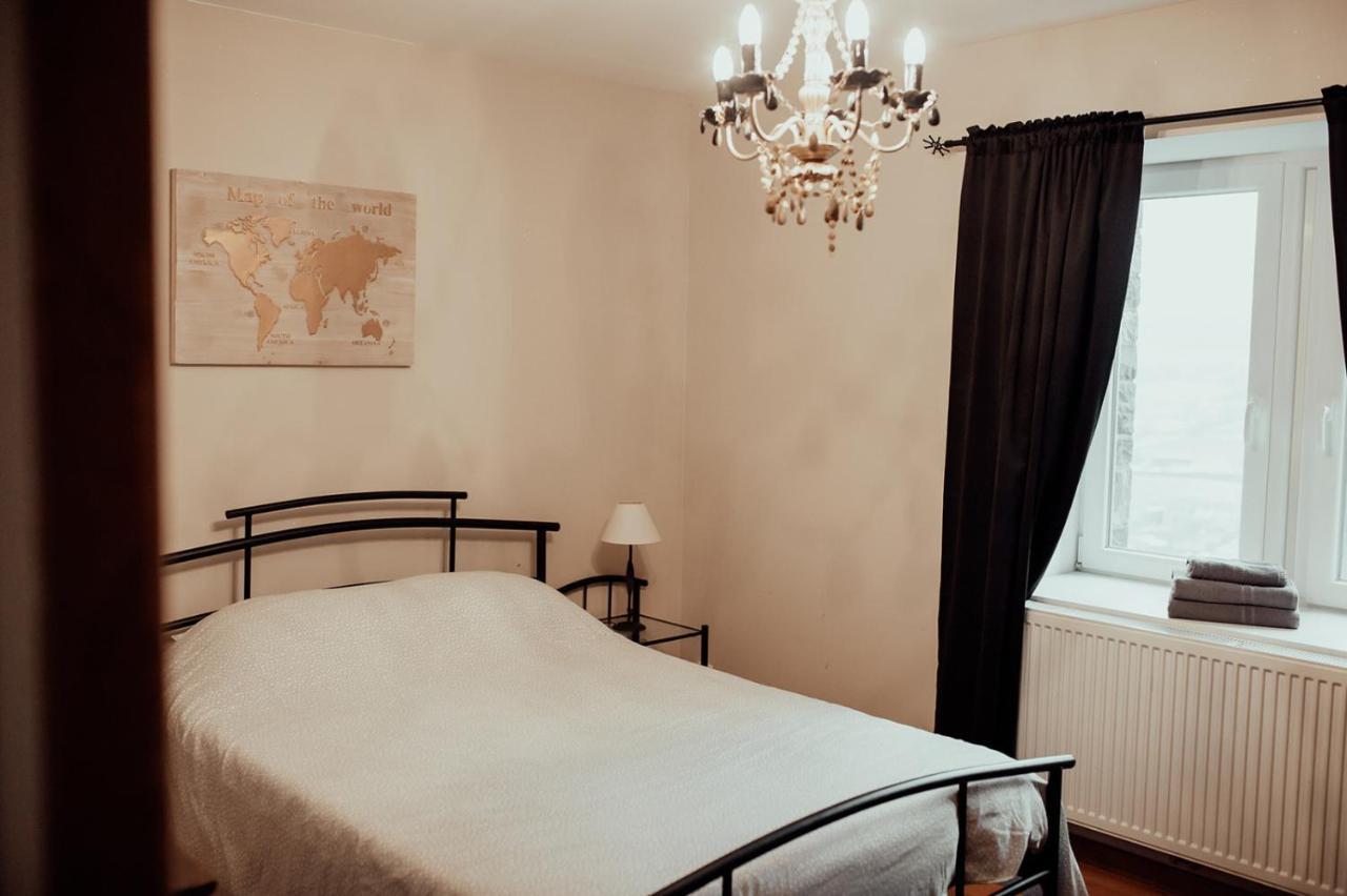 Le Chateau De Balmoral Sart-lez-Spa Kültér fotó